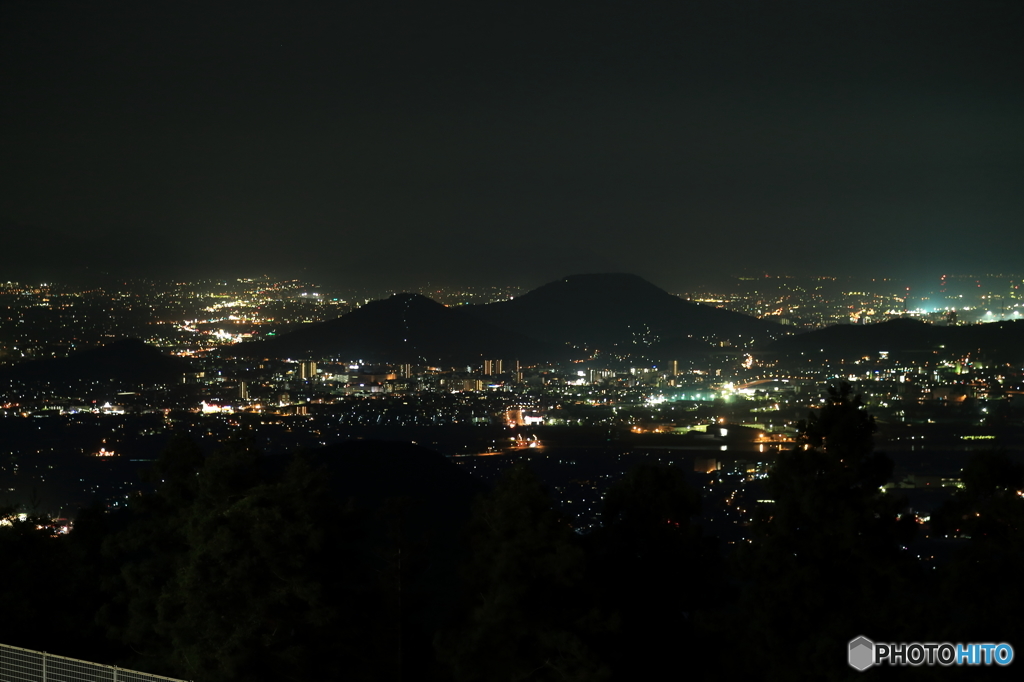 休暇村 讃岐五色台から見た坂出の夜景