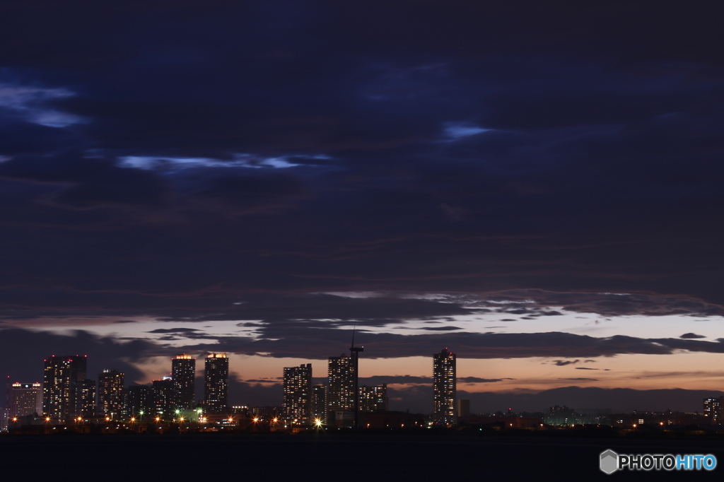 Bay side city YOKOHAMA...