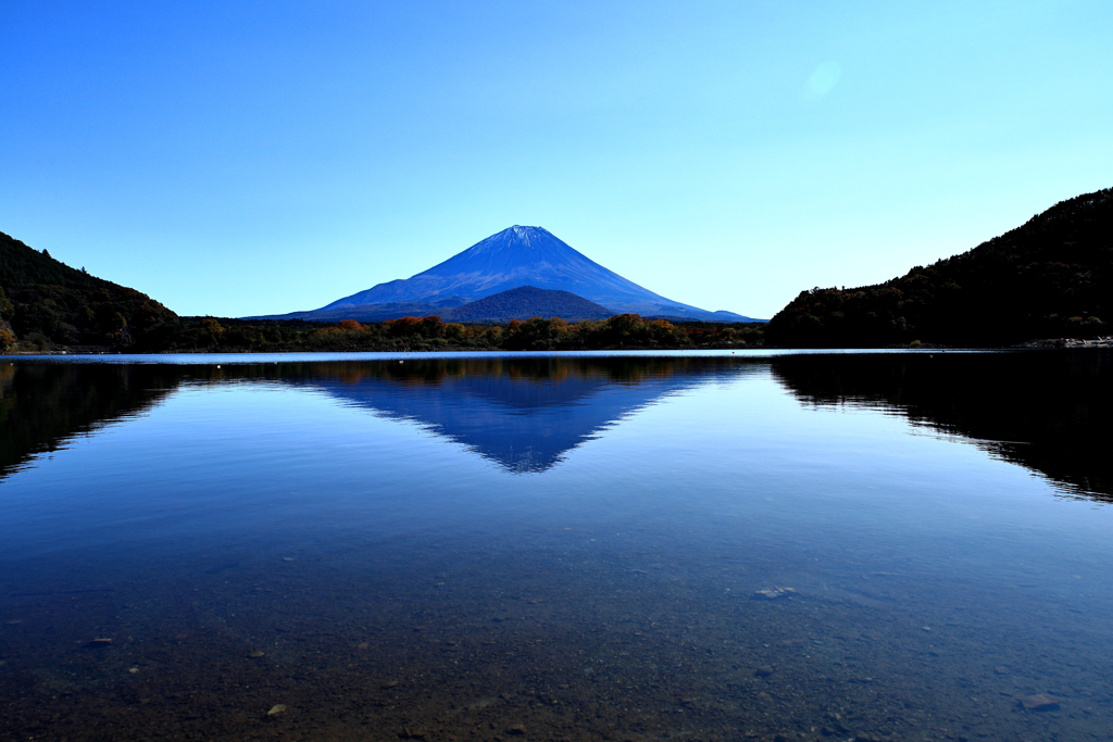 精進湖からの富士山