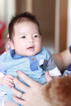 赤ん坊と指輪
