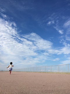 空に向かって