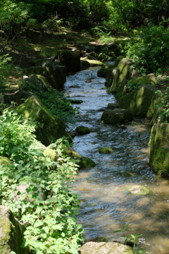小川