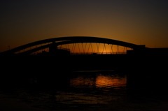 夕刻の橋