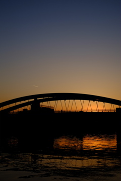 夕日と橋