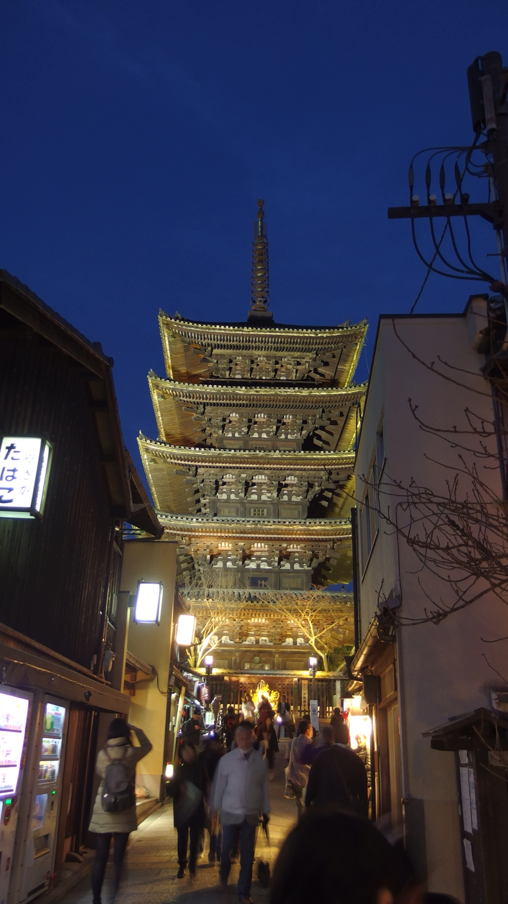 東山花灯路