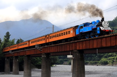 トーマス