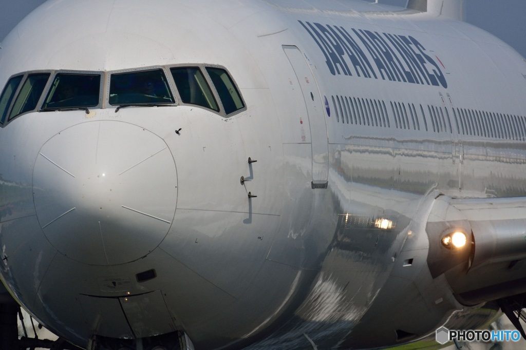 ７６７