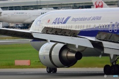 ７６７