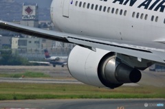 ７６７