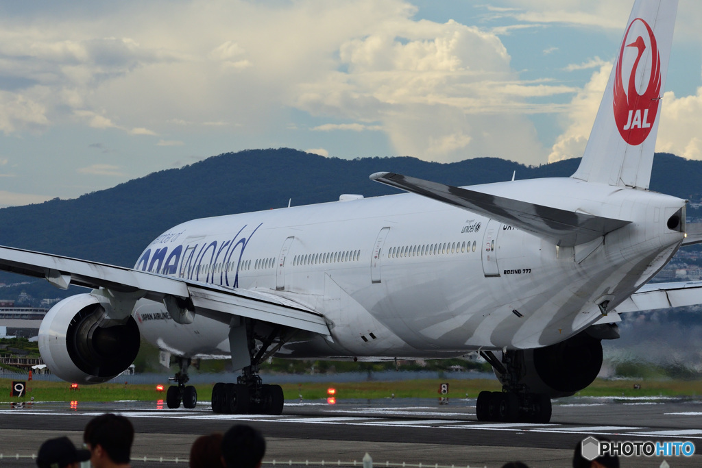 JA752J