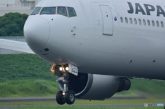 ７６７