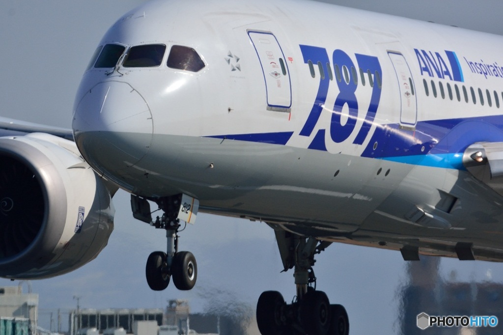 787