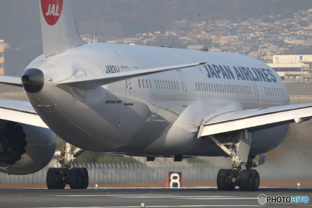 JA831J