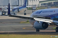 737