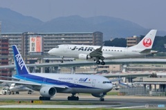 ７７７　と　Ｅ－１７０