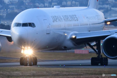 JA773J