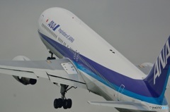 ７６７