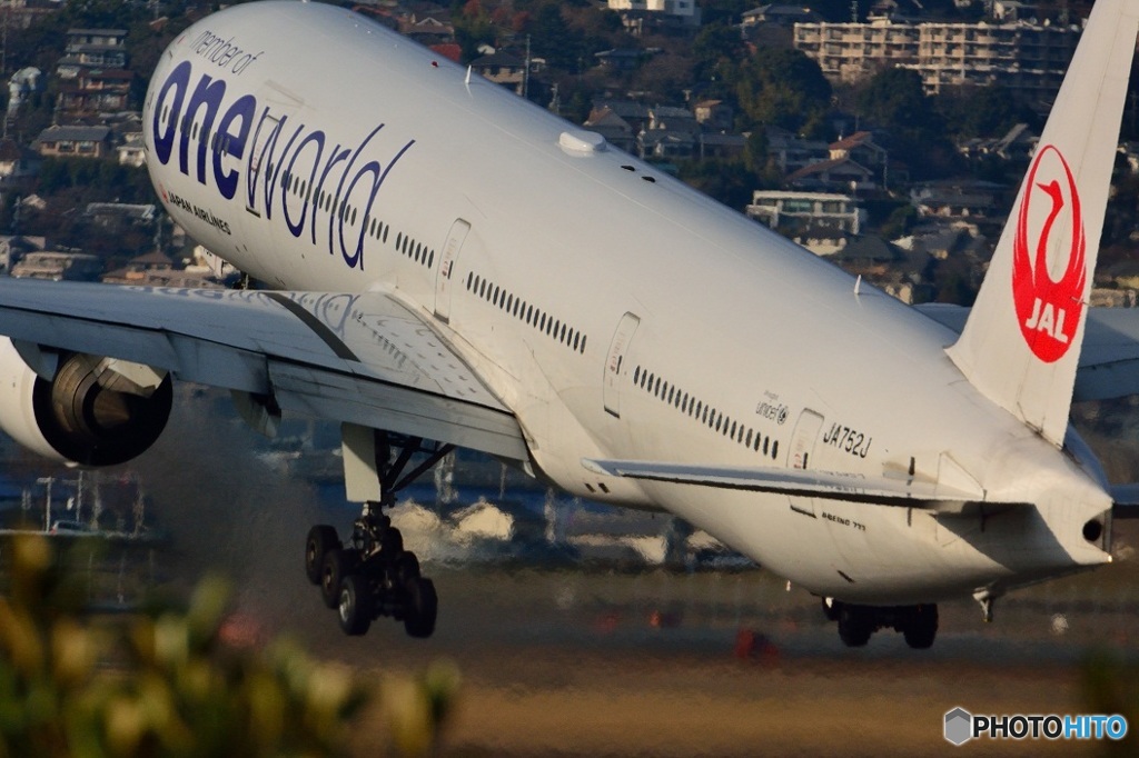 777