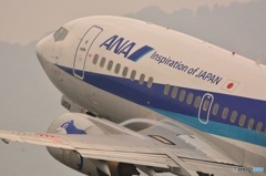 737 