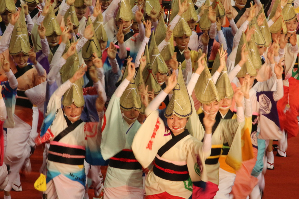 阿波踊り
