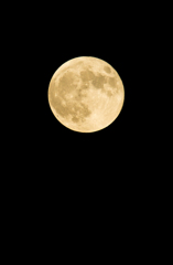 Super Moon。