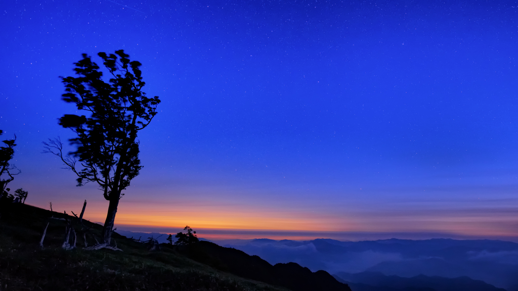 夜明け前