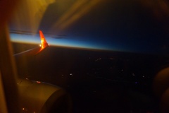 飛行機での朝