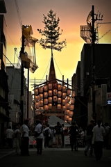祭り囃子に誘われて⋯