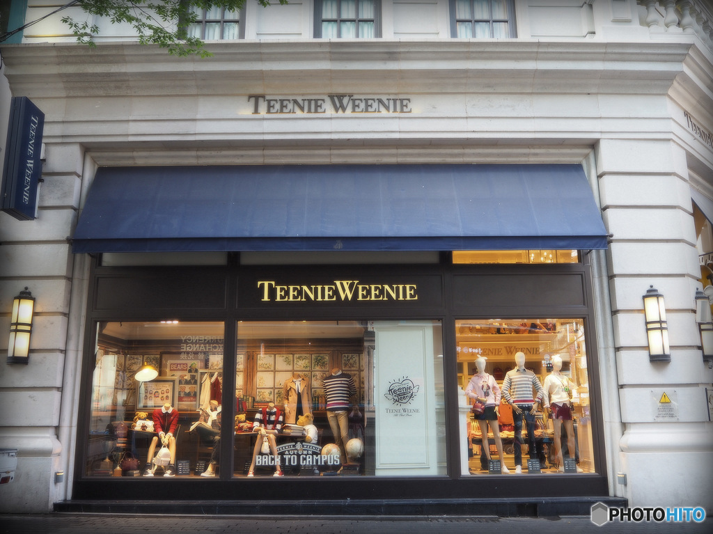 明洞でショッピング