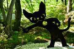 藤城清治美術館のネコ～２