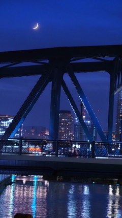 三日月　P8210054