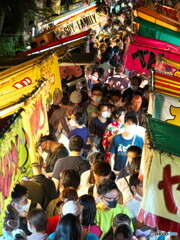 三年ぶりの秋祭りは超過密