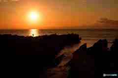 早春の海に沈む～１