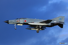F4