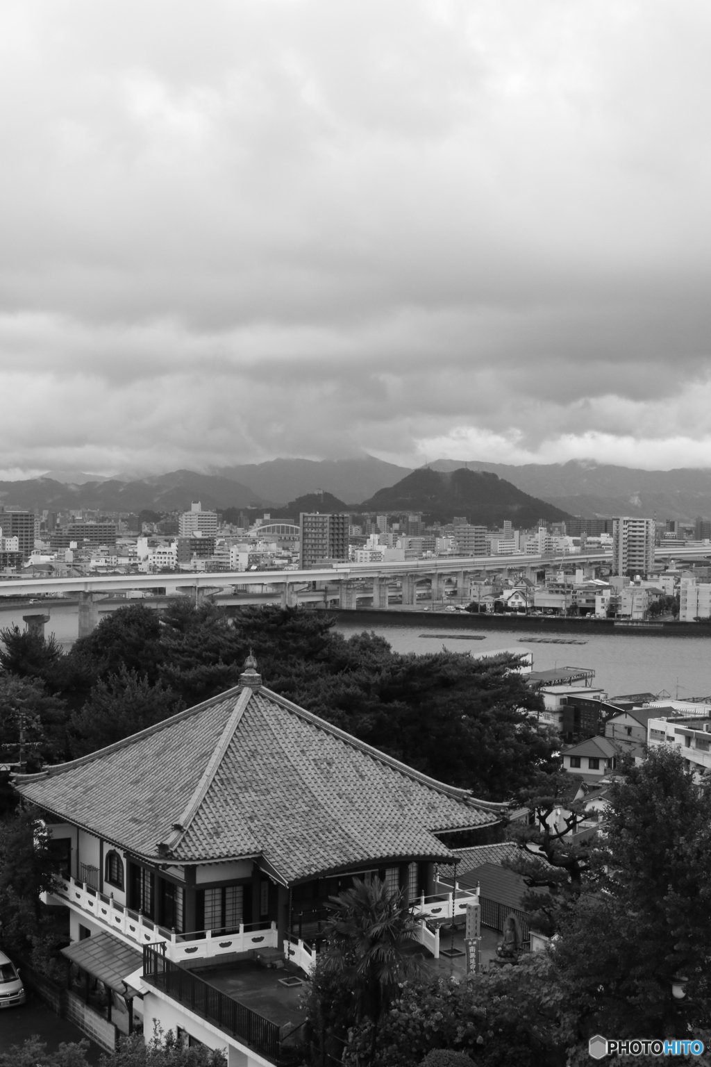 曇り空