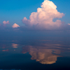 海に浮かぶ