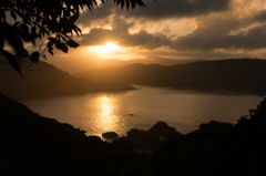夕照の湾
