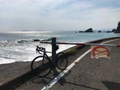 台風進路外でも、、、これ