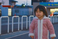 ショッピングに行く道