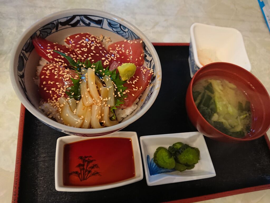 ミックス丼