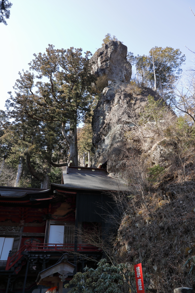 落ちそうで落ちない