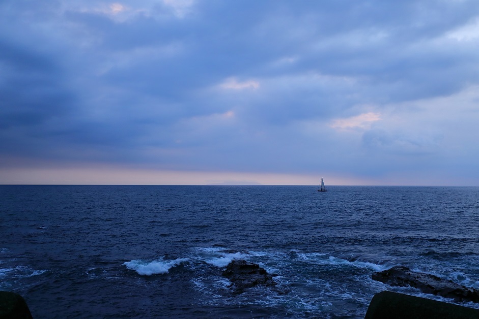 ヨットと海
