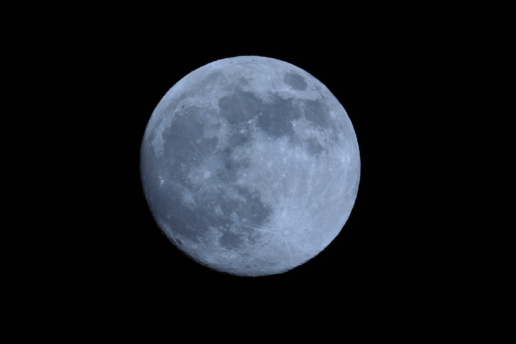皆既月食前夜の月