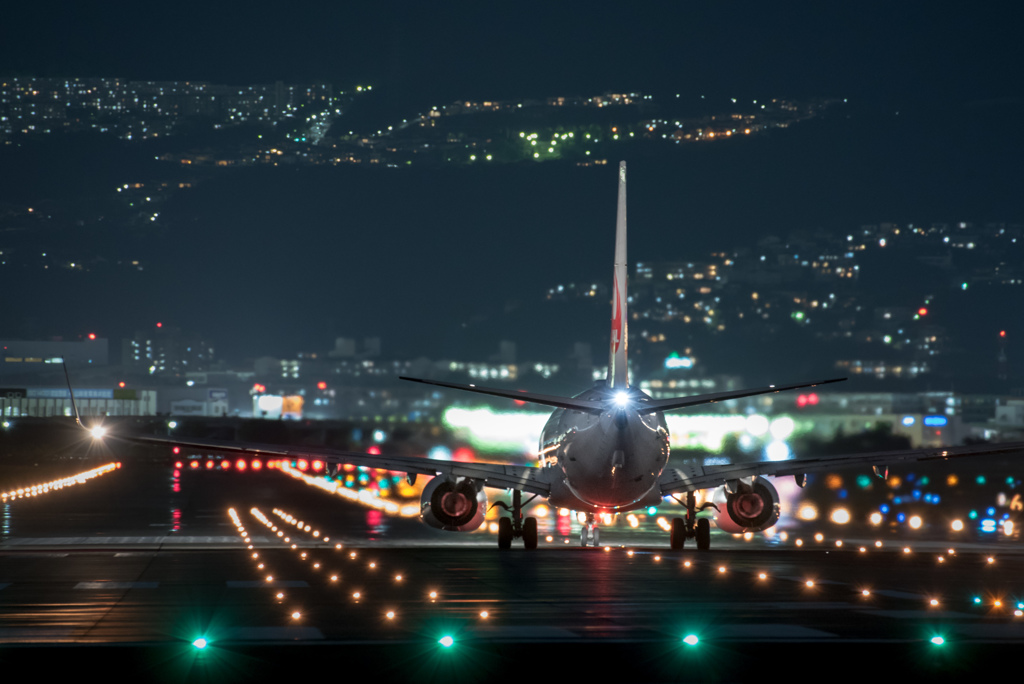 夜の出発便