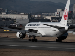 JAPAN AIRLINES-2