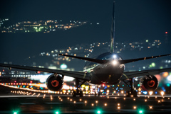 Depart at night 　「Boeing 777-200 」