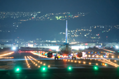 夜の輝き Reflex Nikkor　「Boeing 737-800」