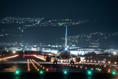 夜の出発便　「Boeing 737-800」