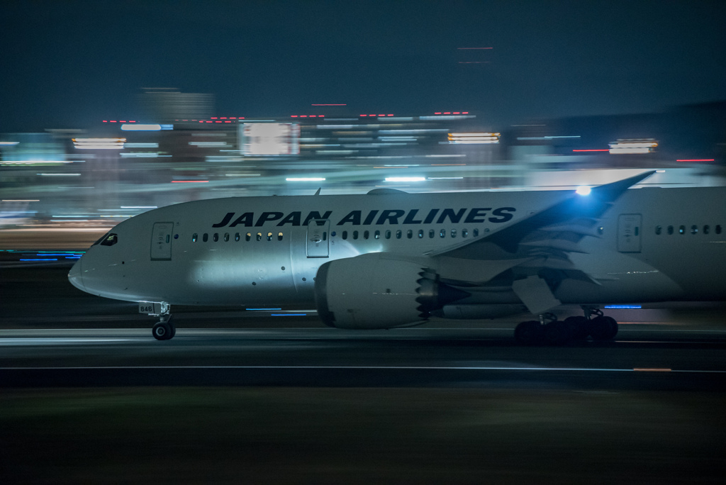 夜流し　JAPAN AIRLINES「Boeing 787-8  JA846J」