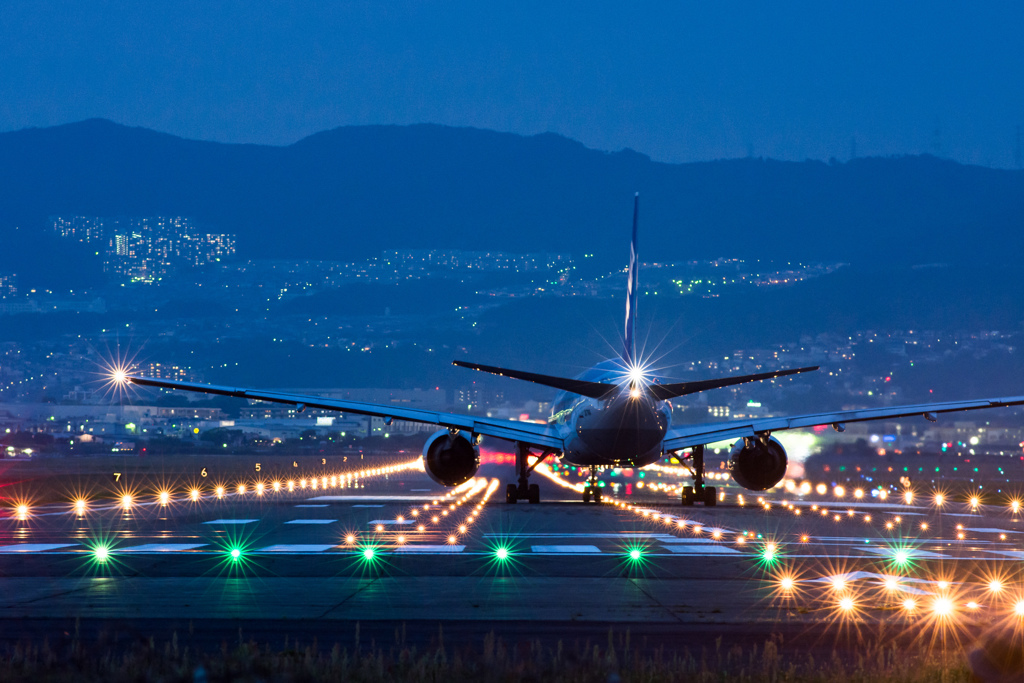 夜の出発便